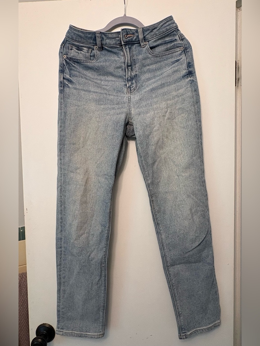 American Eagle Outfitters Light Blue light blue mom jeans size 2